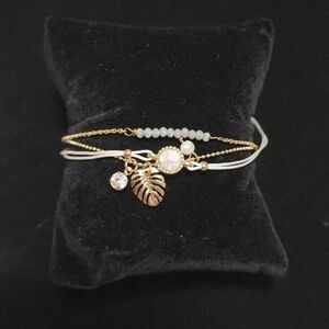 Elegant Gold and White Bracelet Set